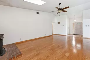 519 Cunningham Way, Woodland, CA 95695 - Photo 12