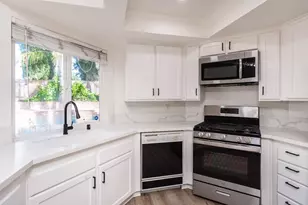 8219 Majestic Oak Way, Citrus Heights, CA 95610 - Photo 18