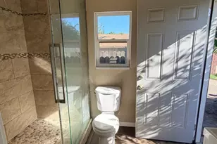 322 Pine St, Modesto, CA 95351 - Photo 14