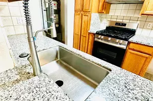 1864 Crestwood Cir, Stockton, CA 95210 - Photo 12