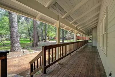 12528 Rattlesnake Road, Grass Valley, CA 95945 - Photo 32