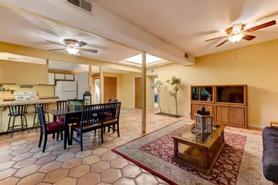 8745 Ski Court, Elk Grove, CA 95624 - Photo 2