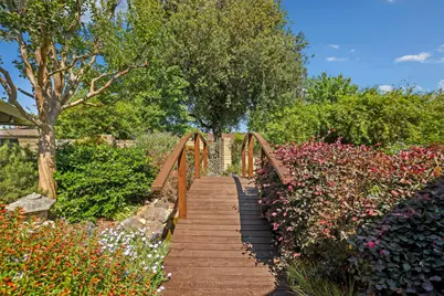 2406 Kenmore Court, Modesto, CA 95350 - Photo 6