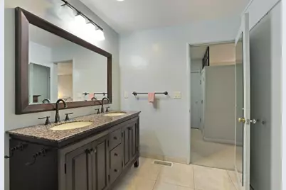 2406 Kenmore Court, Modesto, CA 95350 - Photo 34