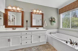 1203 Halidon Way, Folsom, CA 95630 - Photo 42