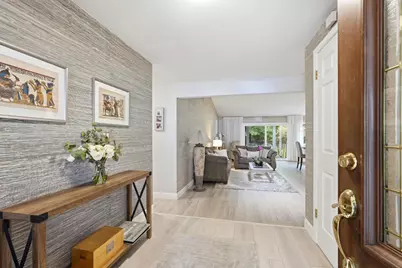 334 River Isle Way, Sacramento, CA 95831 - Photo 8