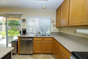 1154 Le Corbusier Ct, Stockton, CA 95206 - Photo 18