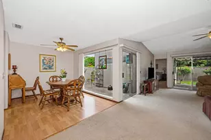 7505 Sunwest Ln, Sacramento, CA 95828 - Photo 6