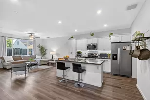 2270 Monte Cassino Ln, Sacramento, CA 95825 - Photo 4