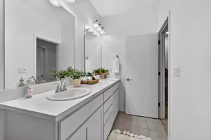 2270 Monte Cassino Ln, Sacramento, CA 95825 - Photo 22