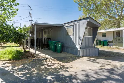 E Lockeford Street #43, Lodi, CA 95240 - Photo 4