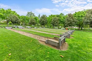 2053 Shady Oak St, Manteca, CA 95336 - Photo 32