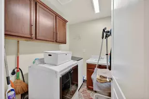 5953 Tanus Cir, Rocklin, CA 95677 - Photo 28