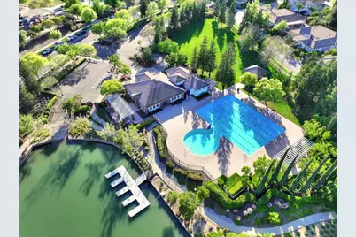 451 Hawkcrest Circle, Sacramento, CA 95835 - Photo 52