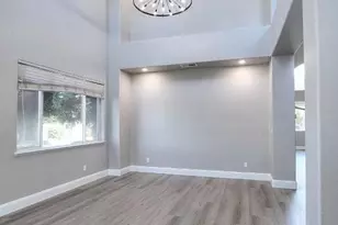 451 Hawkcrest Cir, Sacramento, CA 95835 - Photo 10