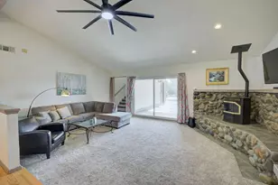 2895 Baseline Rd, Roseville, CA 95747 - Photo 18