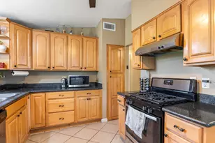 3729 Milton Way, North Highlands, CA 95660 - Photo 6
