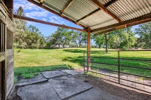 9256 Horseshoe Bar Rd, Loomis, CA 95650 - Photo 30