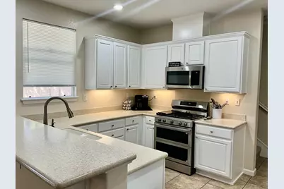 10537 Lake Point Avenue, Stockton, CA 95219 - Photo 4