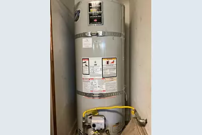 10537 Lake Point Avenue, Stockton, CA 95219 - Photo 34