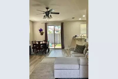 10537 Lake Point Avenue, Stockton, CA 95219 - Photo 2