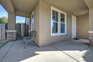1379 Jacoby Creek Ct, Plumas Lake, CA 95961 - Photo 14