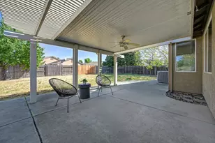 1379 Jacoby Creek Ct, Plumas Lake, CA 95961 - Photo 38