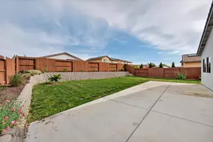 8049 Bossa Nova Way, Roseville, CA 95747 - Photo 24
