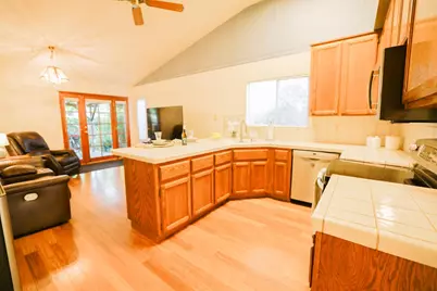 851 Fordham Drive, Woodland, CA 95695 - Photo 12