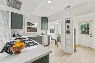 1473 33rd St, Sacramento, CA 95816 - Photo 12