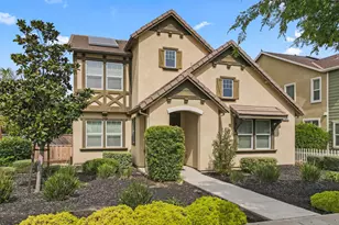 2341 Ellis Town Dr, Tracy, CA 95377 - Photo 2