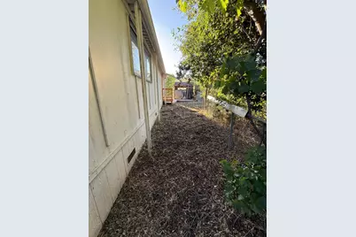 695 Feather Drive, Copperopolis, CA 95228 - Photo 4