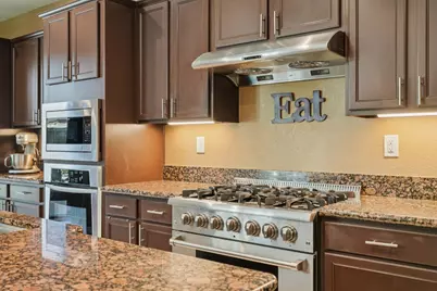 2201 Clearbrook Circle, Roseville, CA 95747 - Photo 12