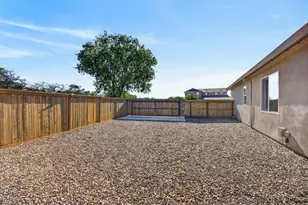 663 Atherton Way, Plumas Lake, CA 95961 - Photo 58