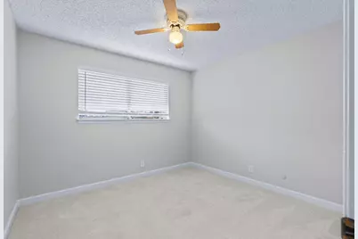 2573 Bunkerhill Drive, Stockton, CA 95209 - Photo 24