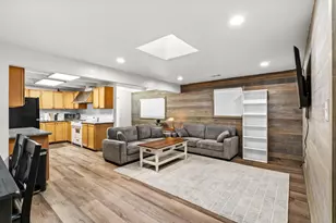 1432 Page Ct, Modesto, CA 95354 - Photo 6