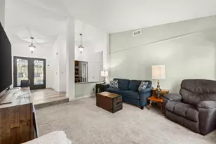 8833 Mountbatten Way, Elk Grove, CA 95624 - Photo 26