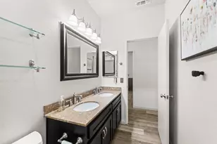 8833 Mountbatten Way, Elk Grove, CA 95624 - Photo 22