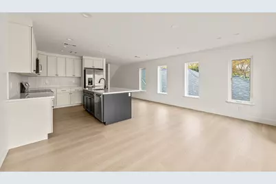 2505 W Street, Sacramento, CA 95818 - Photo 6