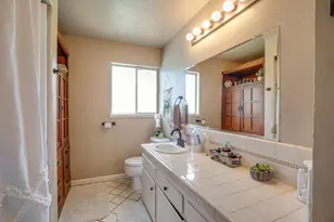 6828 Rosario Ct, Stockton, CA 95207 - Photo 8