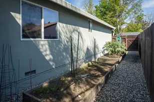 2551 Avalon Dr, Sacramento, CA 95821 - Photo 28