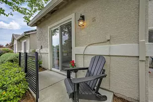 608 Shasta Oaks Cir, Roseville, CA 95678 - Photo 4