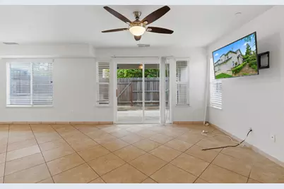 829 Grizzly Mesa Court, Galt, CA 95632 - Photo 6