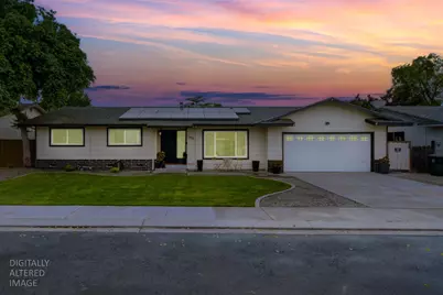 1701 Maywood Avenue, Manteca, CA 95336 - Photo 2