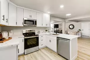 3301 Langley Way, Antelope, CA 95843 - Photo 14