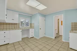 1071 W Monterey Ave, Stockton, CA 95204 - Photo 22