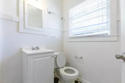 1819 P Street, Sacramento, CA 95811 - Photo 8