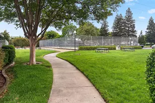 7523 Sun Faire Ln, Sacramento, CA 95828 - Photo 44