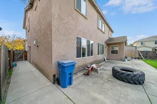 2841 Blue Oak Ct, Turlock, CA 95382 - Photo 36