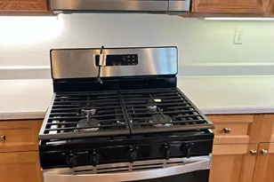 1808 N Rancho Encantado Ct, Modesto, CA 95358 - Photo 10